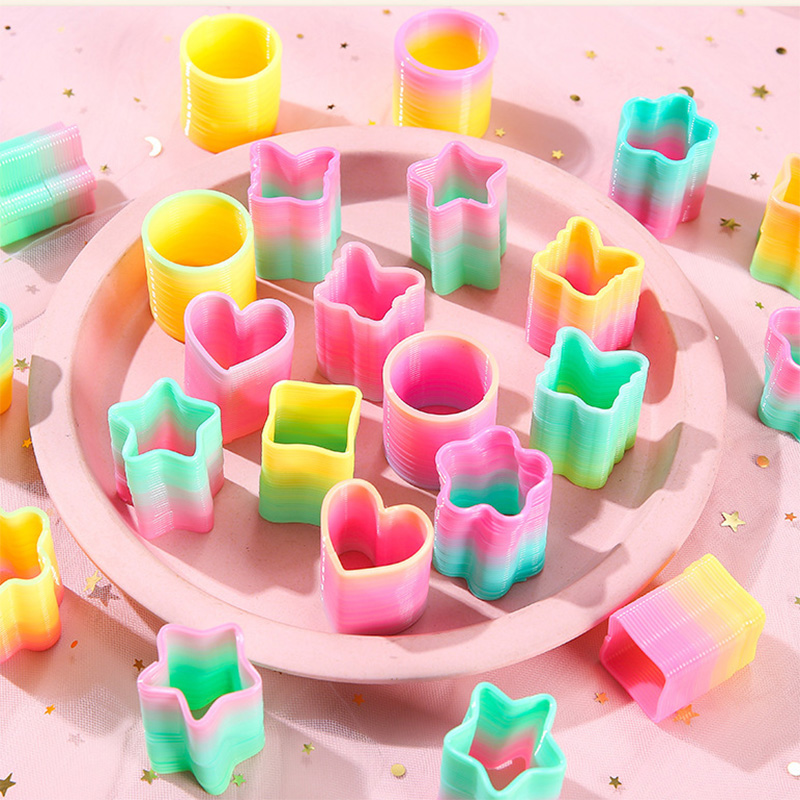 レインボーマジックスプリングスサークルおもちゃ 子供用 柔軟 - Novelty Gifts のレビューと価格